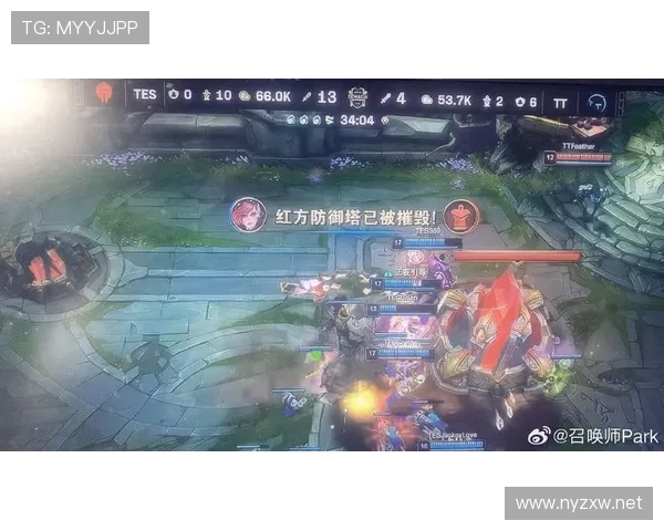 RW侠与TES.A首局对决 聚焦阿离表现勇猛 打法灵活掌控比赛节奏