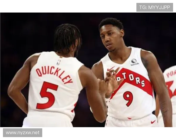 国王猛龙围绕小萨展开交易谈判 目标巴雷特成交易核心